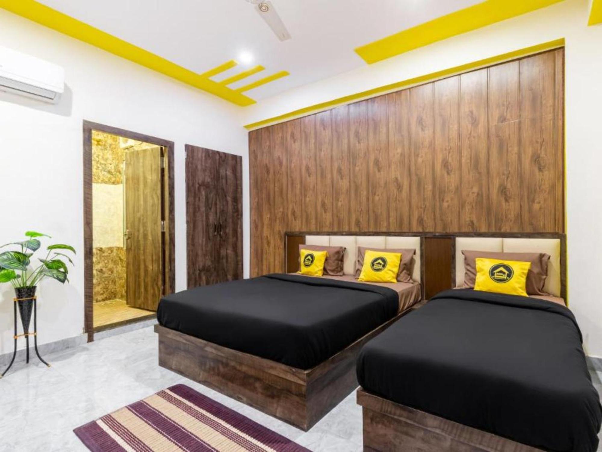 The Hosteller Agra آغْرا الغرفة الصورة