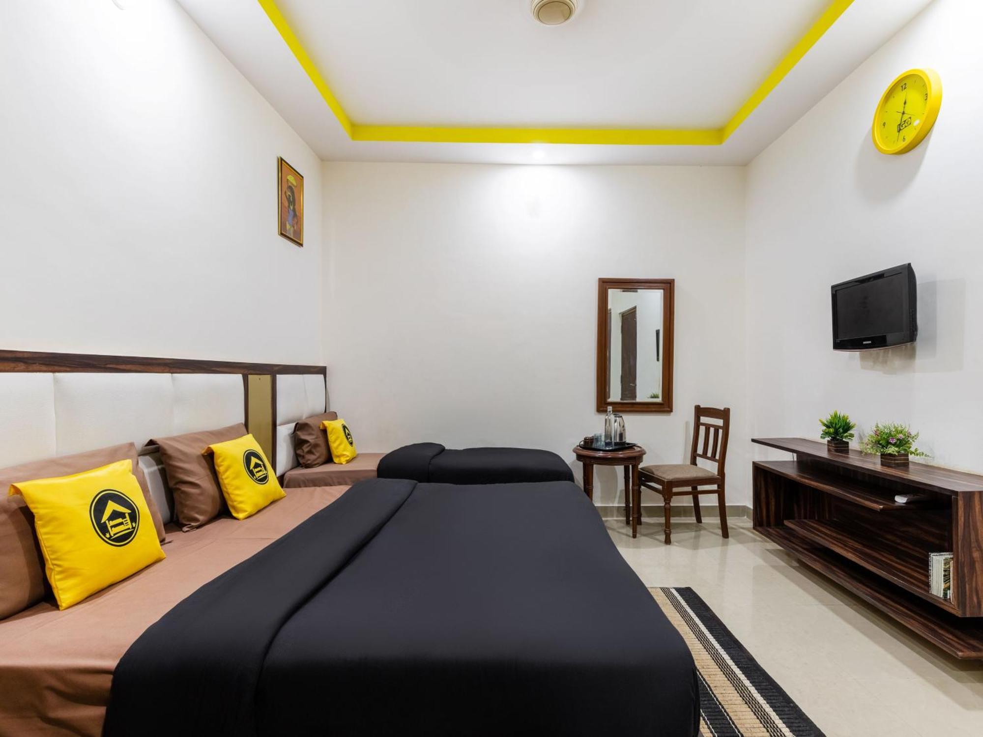 The Hosteller Agra آغْرا الغرفة الصورة