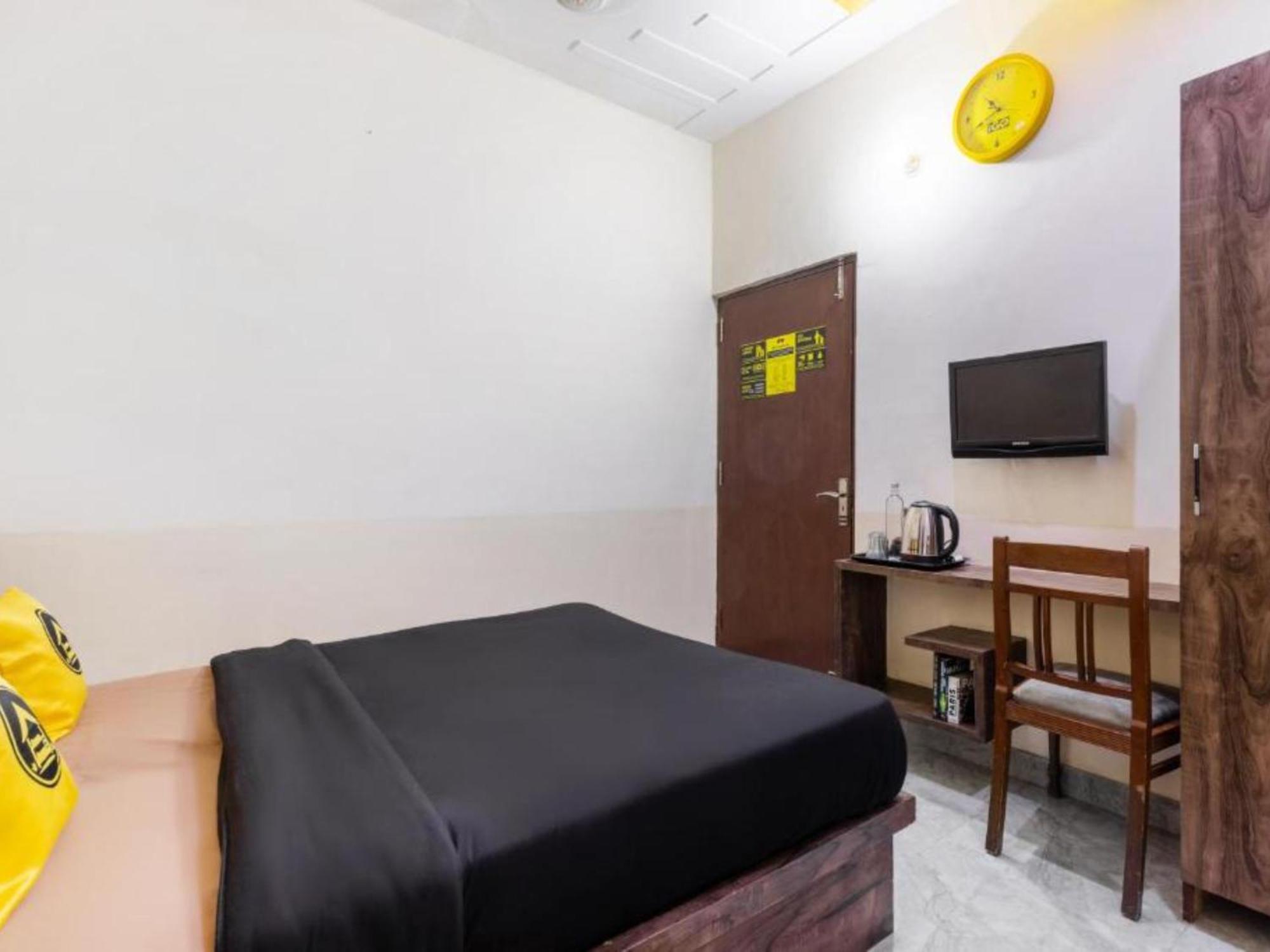 The Hosteller Agra آغْرا الغرفة الصورة