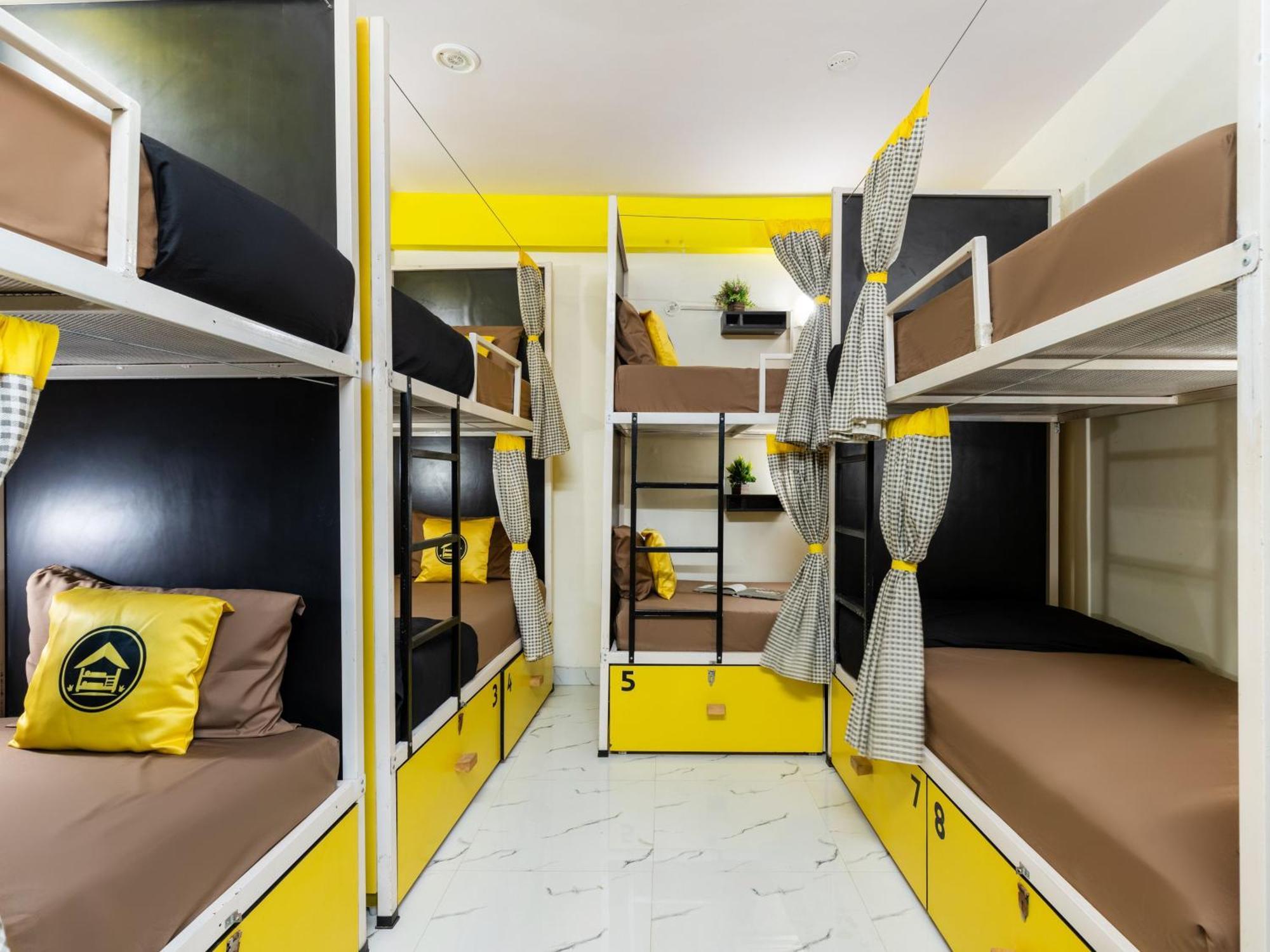 The Hosteller Agra آغْرا الغرفة الصورة